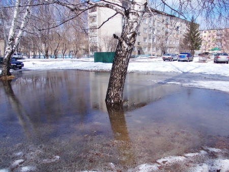 Украину нужно спасать от потопа