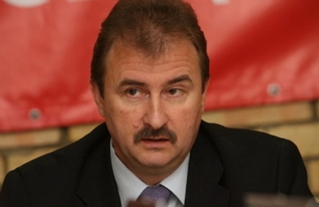 Попов назвал штурм Киевсовета уголовным бандитизмом