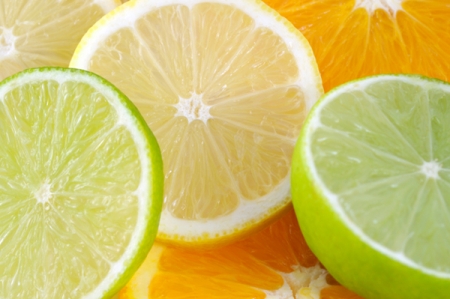 Лимоны и апельсины в больших количествах опасны для женщин