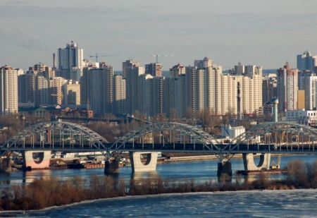 В Киеве, создалась критическая ситуация с городскими мостами