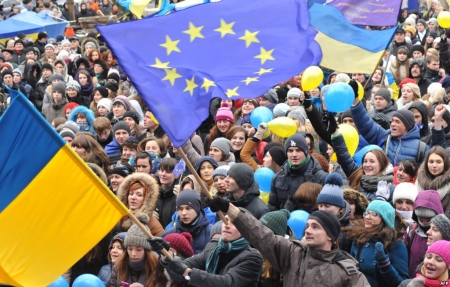 «Майдан» попросил ВР и Президента Украины заключить договор об аполитичном временном правительстве