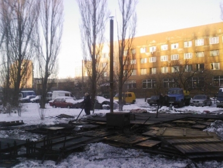 В Киеве сгорел пункт обогрева для бездомных людей, есть погибшие
