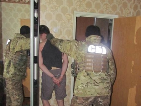 В Днепропетровске арестовали администратора сепаратистских групп в соцсетях