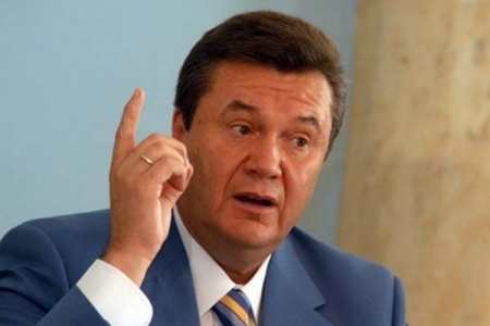 Янукович сказал, что будет жестко наказывать министров