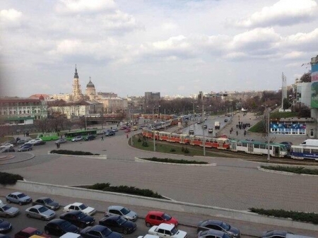 Для оппозиции в Харькове закрыли все двери и проходы