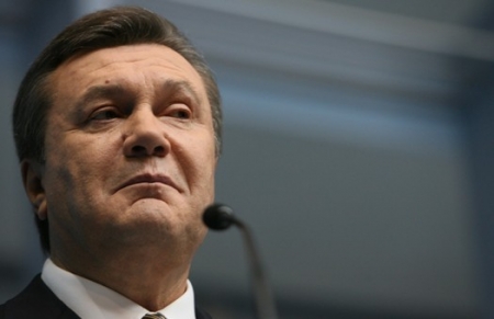 Януковичу не нравятся украинские дороги