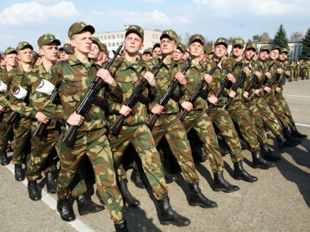 Президентом Украины подписан Указ о переходе войск на контрактную службу