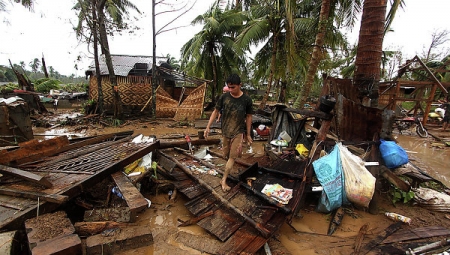 На Филиппинах более полутора тысяч человек стали жертвами тайфуна
