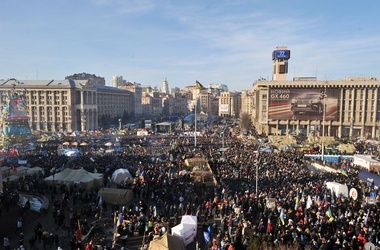 Активисты Евромайдана требуют от лидеров оппозиции определиться с единым кандидатом на выборы