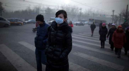 Жители деревни в Китае разгромили фабрику, которая загрязняла воздух