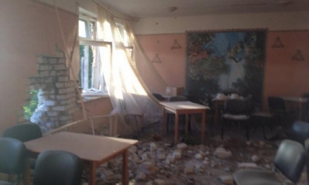 В Славянске во время обстрела пострадал детский приют