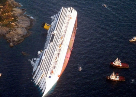Самый дорогой корабль столетия Costa Concordia будет порезан на металлолом