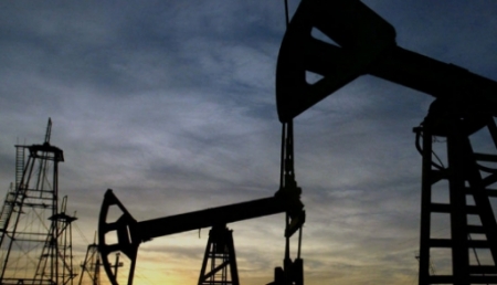 В Иране прогнозируют цену на нефть в 25 долларов за баррель