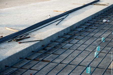 В Украине планируют начать строить бетонные дороги