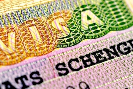Страны входящие в Шенген стали меньше давать визы украинцам