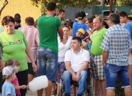 В Одесской области бизнесмен на инвалидной коляске победил выборы в городе Рени