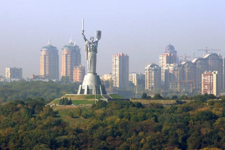 Агентства Fitch и S&P понизили рейтинг столицы Украины до дефолтного
