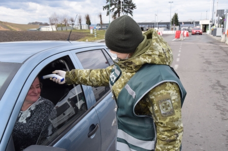 В эвакуированных из Италии граждан Украины не обнаружили коронавируса